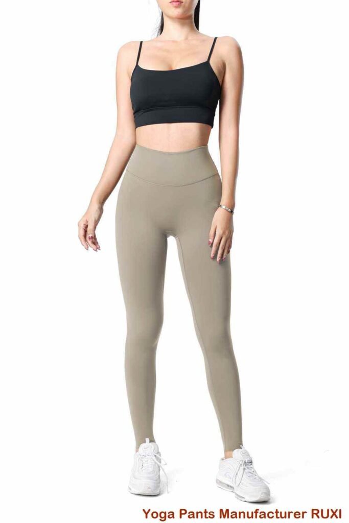 Leggings deportivos negros lisos