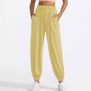 La mejor ropa de yoga para mujeres