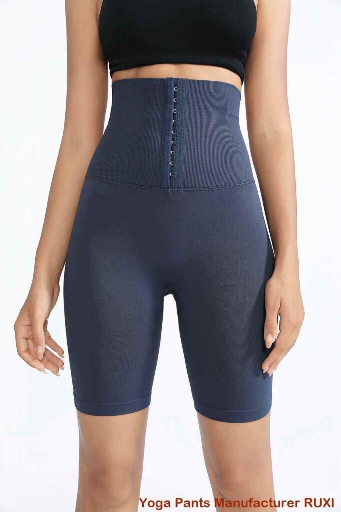 Buenos pantalones cortos de entrenamiento para mujer RUXI