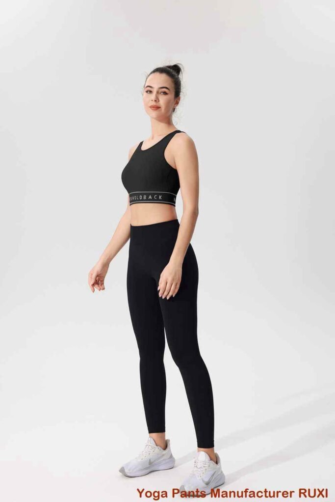 Pantalones cortos deportivos de la Academia para mujer